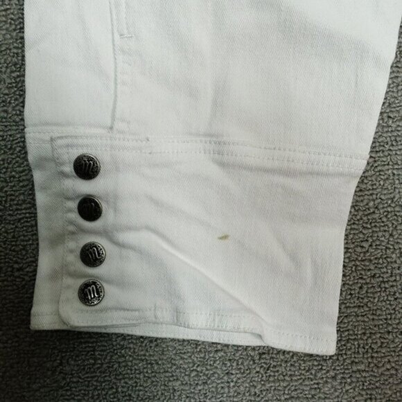 Mix It Denim Capri Crop Jeans Women Sz 4‎ White Distressed Zipper Pockets Button - Picture 6 of 6